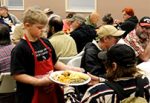 [VIDEO] Rome Salvation Army volunteers feed over 150 people Thanksgiving Dinner